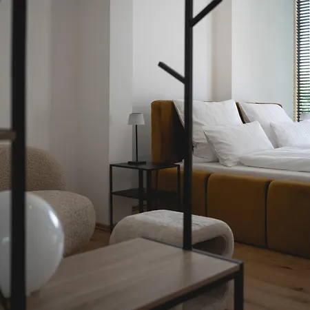 Nooqa - Rheinlofts 4* Köln