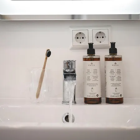 Апарт-отель Nooqa - Rheinlofts