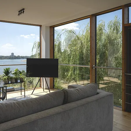 Nooqa - Rheinlofts Keulen