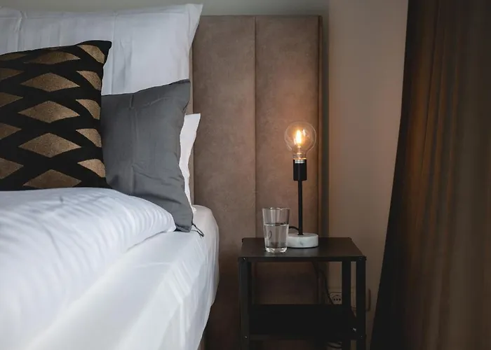 アパートホテル Nooqa - Rheinlofts 4*